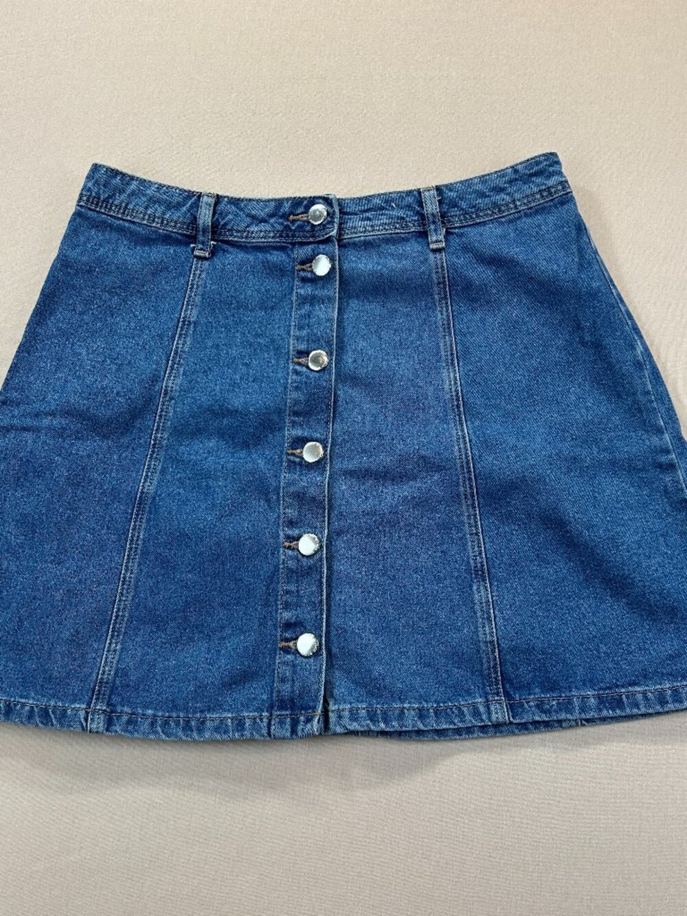H&M Divided Skirt Jeans Womens Size 10 Blue Denim Button up Short Flat Front